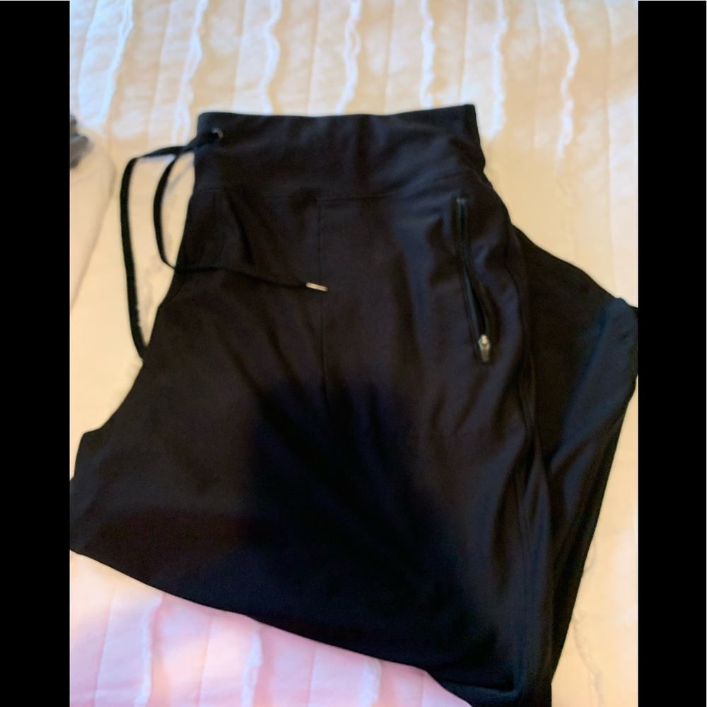 Tek Gear loose yoga pants